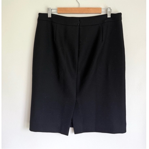 J. Crew • No 2 Pencil Skirt in Italian Wool Black - Picture 4 of 6